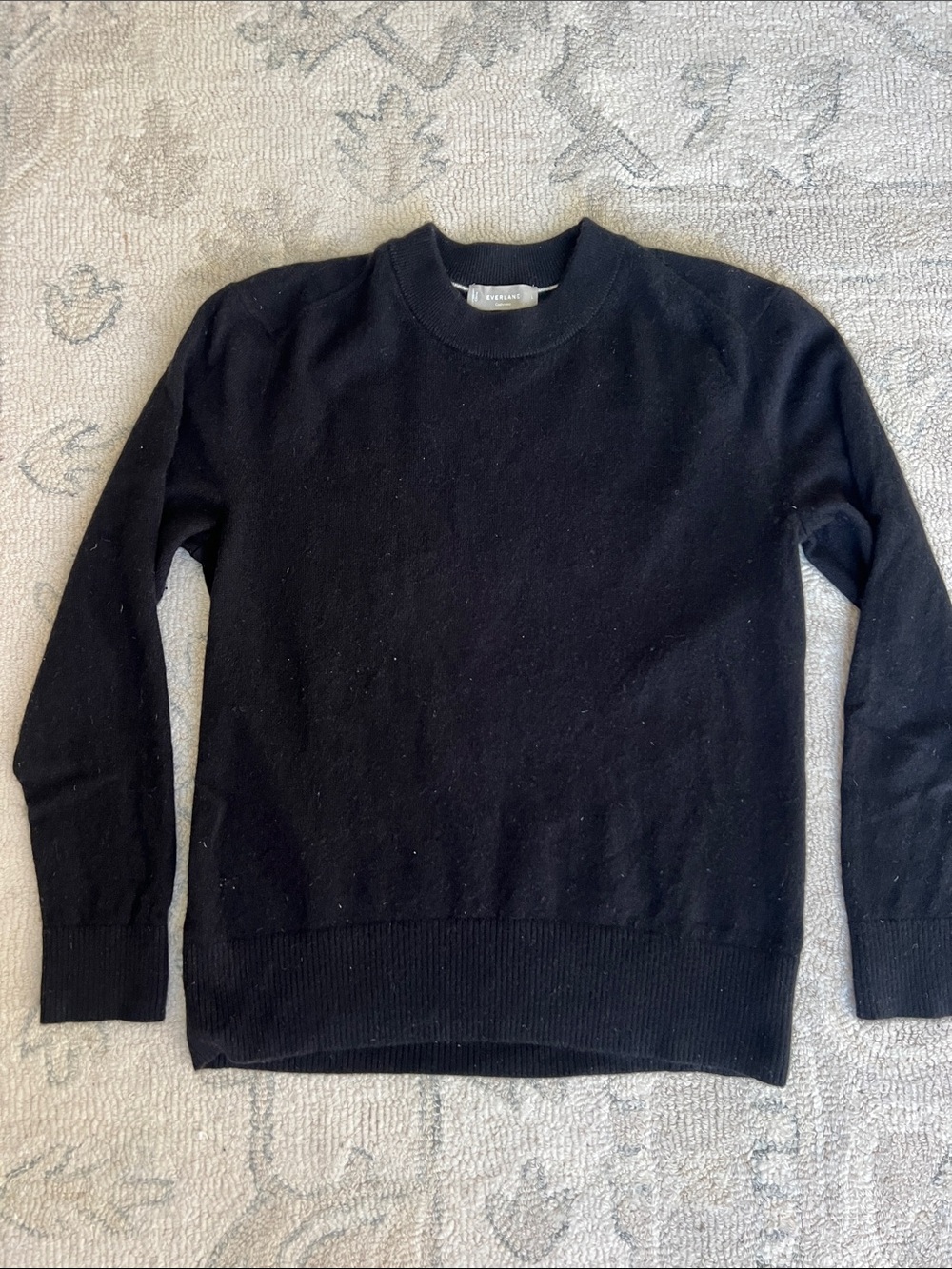 Everlane Black Crewneck 100% cashmere Knit Sweater